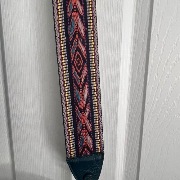 Ora Delphine Small Saddle Bag Emerald Green Pebbled Leather Guitar Strap Crossbo - Picture 6 of 12